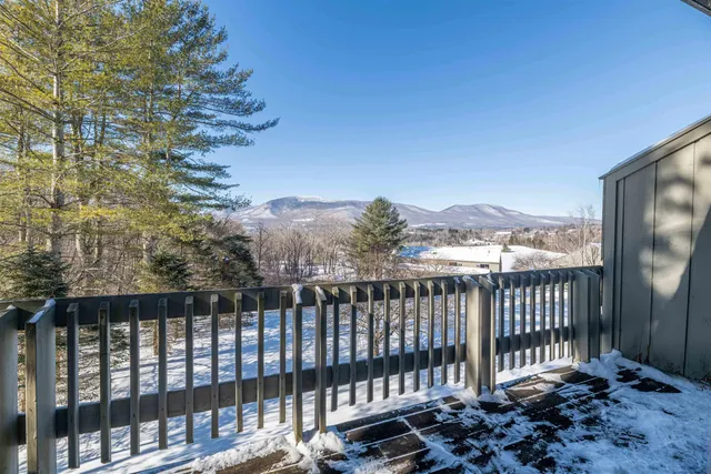 $515,000 | 14 Vaughn Farm Road, Unit 1, Manchester, VT 05255