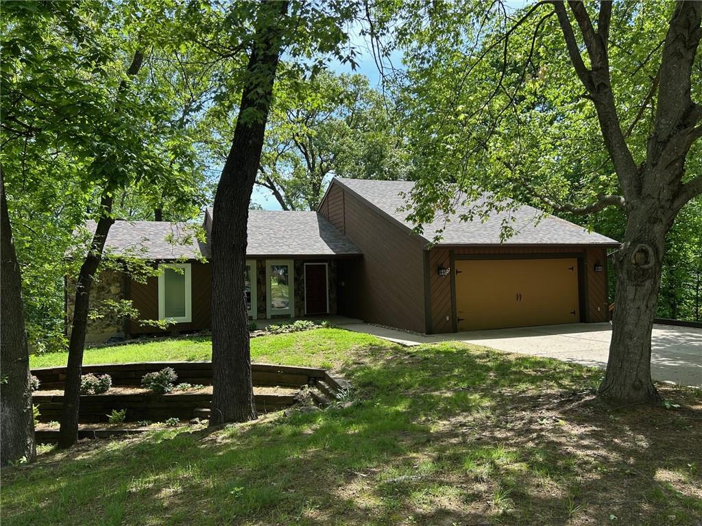 1007 South Adams Street Nevada, MO 64772 - Photo 1 of 39