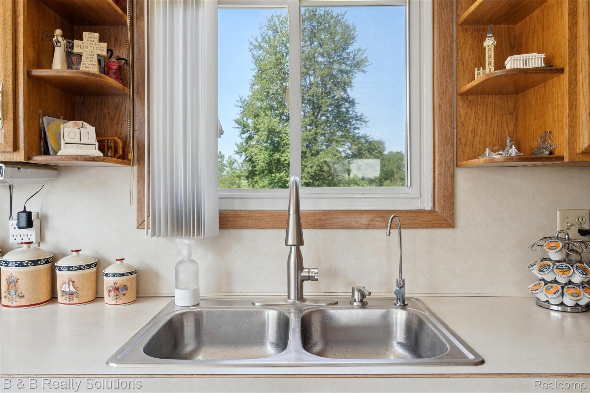 6940 Hurds Corner Road Mayville, MI 48744 - Photo 12 of 41 Gallery Image 12