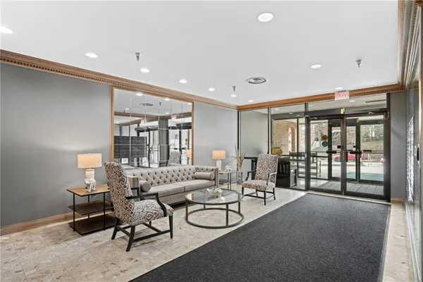 $169,000 | 5715 Beacon Street, Unit 509, Pittsburgh, PA 15217