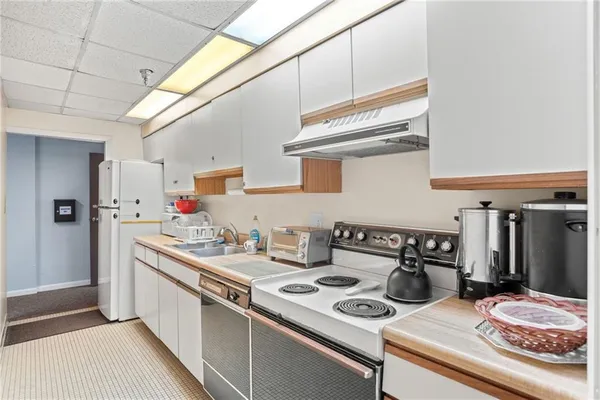 $169,000 | 5715 Beacon Street, Unit 509, Pittsburgh, PA 15217