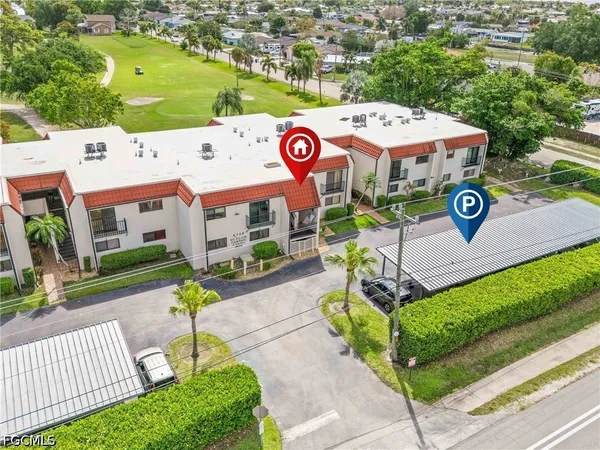 $119,900 | 4728 Orange Grove Boulevard, Unit 10, North Fort Myers, FL 33903