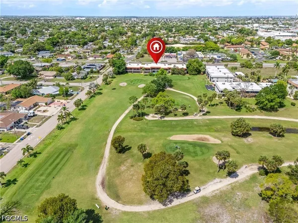 $119,900 | 4728 Orange Grove Boulevard, Unit 10, North Fort Myers, FL 33903