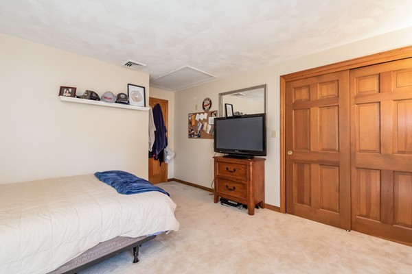 4 Inwood Lane Andover, MA 01810 - Photo 18 of 30 Gallery Image 18