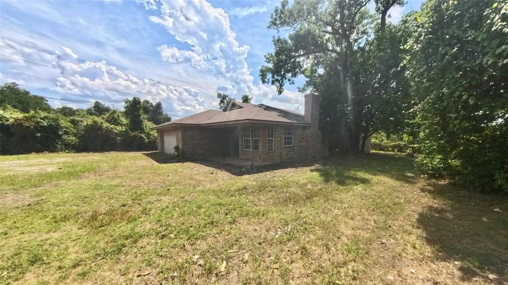 510 New Highland Road Springtown, TX 76082 - Photo 2 of 24