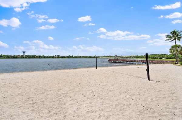 a view of a tennis court