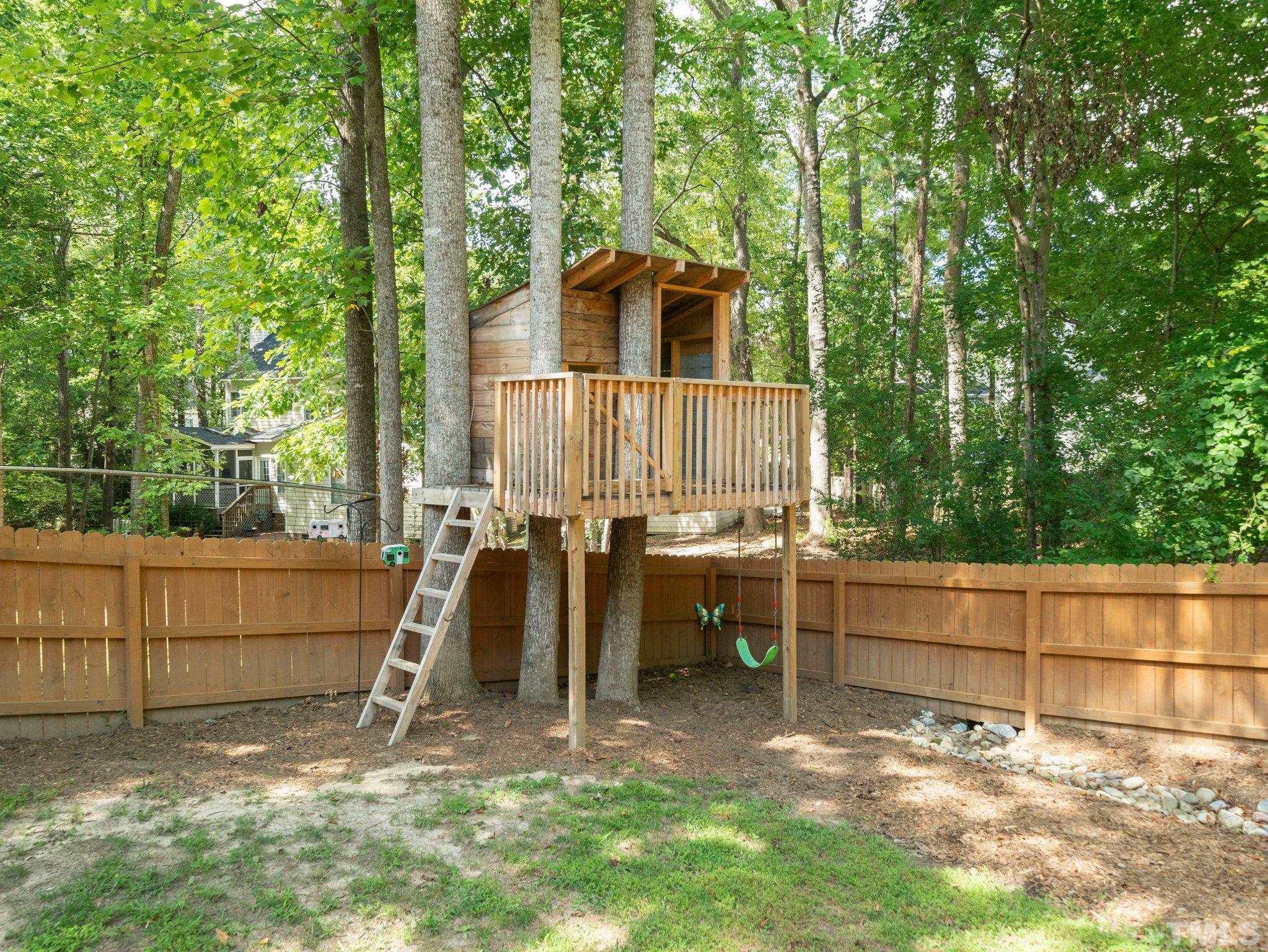 1304 Patterson Grove Road Apex, NC 27502 - Photo 31 of 34 Gallery Image 31