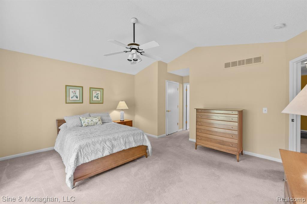 35595 Court Ridge Court Farmington Hills, MI 48335 - Photo 24 of 39
