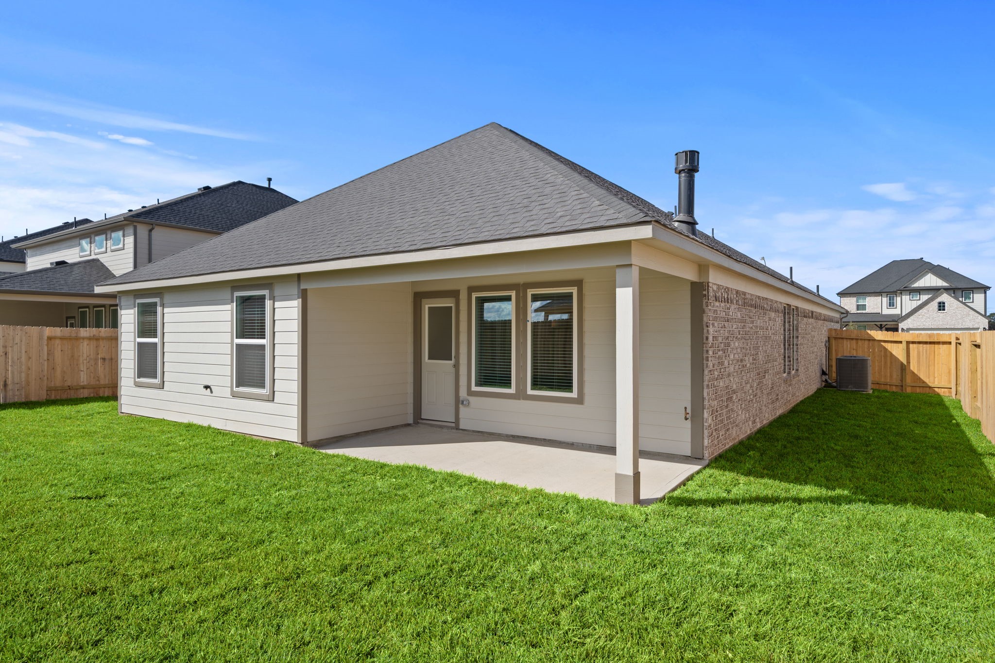 3023 Boulder Rdg Drive Rosenberg, TX 77471 - Photo 19 of 34 a front view of a house with a yard