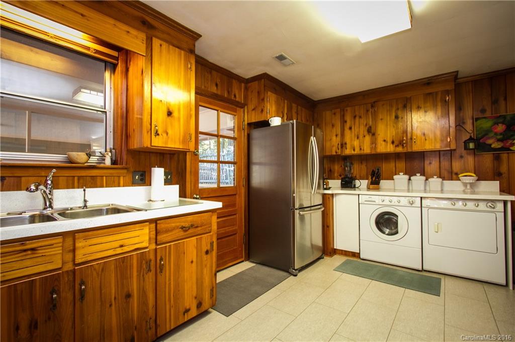 231 Old Bell Road Charlotte, NC 28270 - Photo 11 of 24 Gallery Image 11