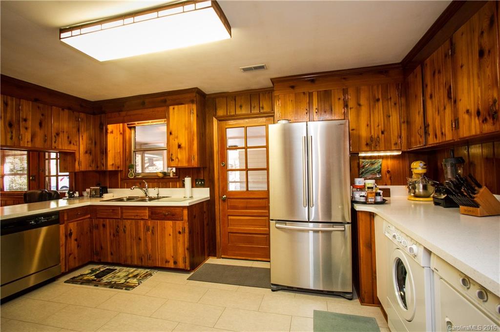 231 Old Bell Road Charlotte, NC 28270 - Photo 8 of 24 Gallery Image 8