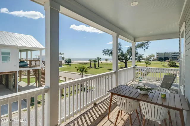 $469,000 | 502 Woodward Avenue, Gulfport, MS 39501