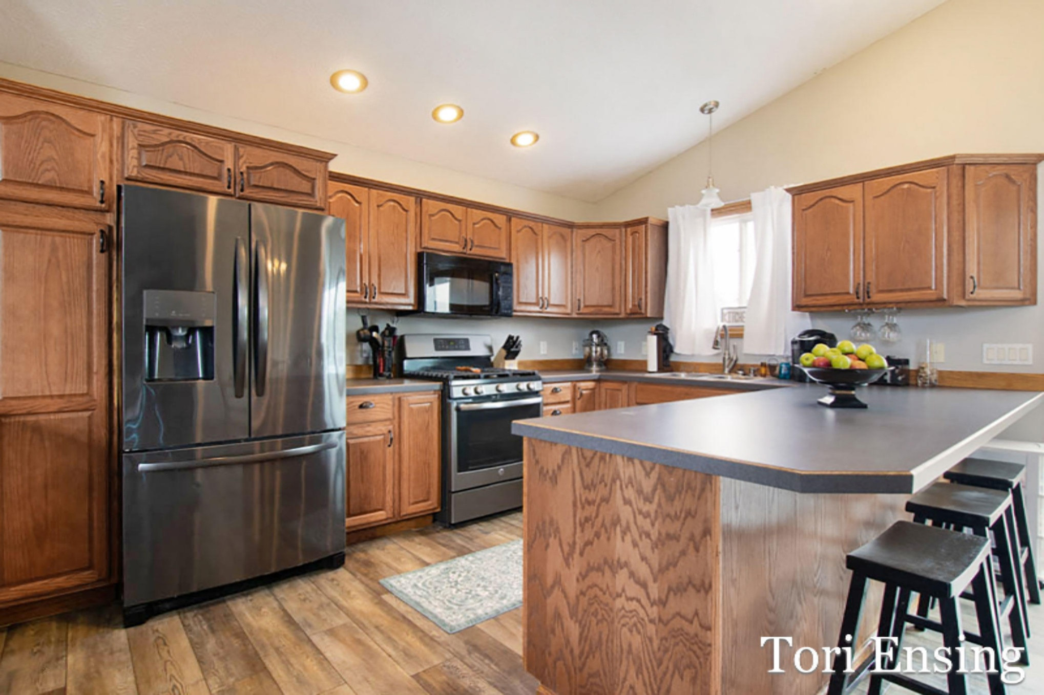 455 West Hillis Road Stanton, MI 48888 - Photo 4 of 24 IMG_2054