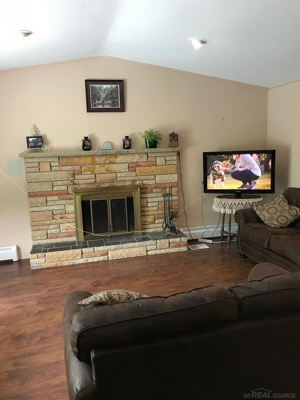 3065 Hagerman Road Leonard, MI 48367 - Photo 5 of 25