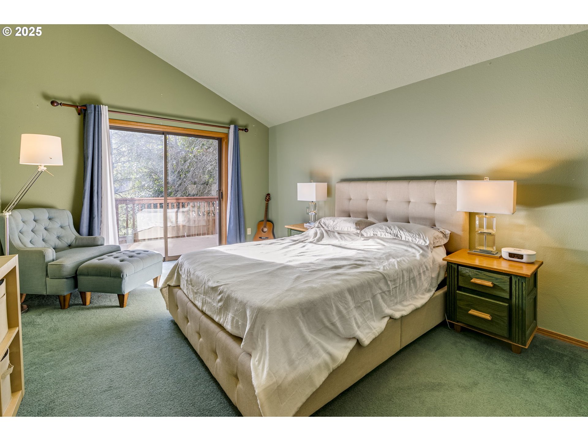 1330 Southwest Stephenson Street Portland, OR 97219 - Photo 19 of 48