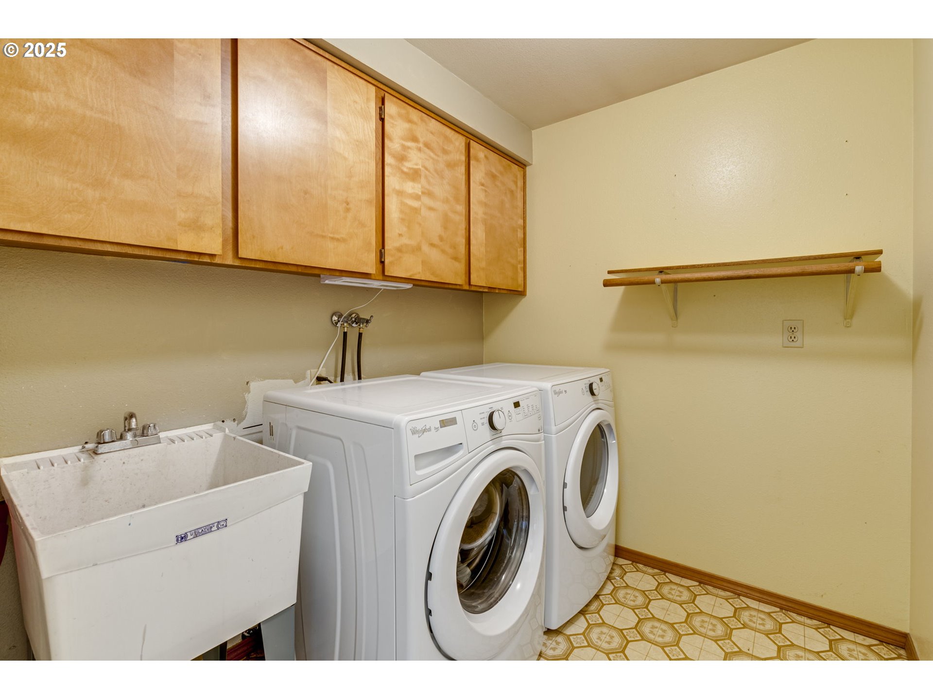 1330 Southwest Stephenson Street Portland, OR 97219 - Photo 30 of 48