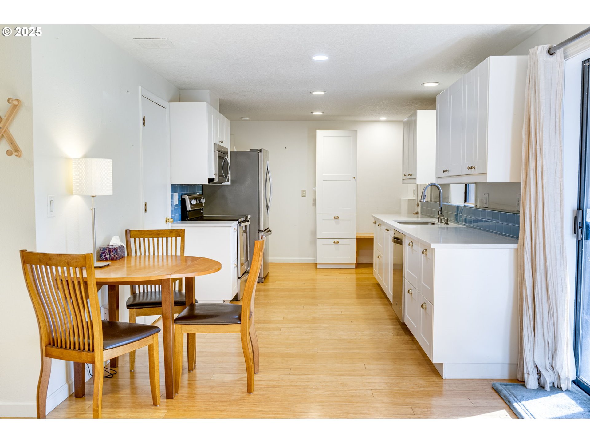 1330 Southwest Stephenson Street Portland, OR 97219 - Photo 36 of 48