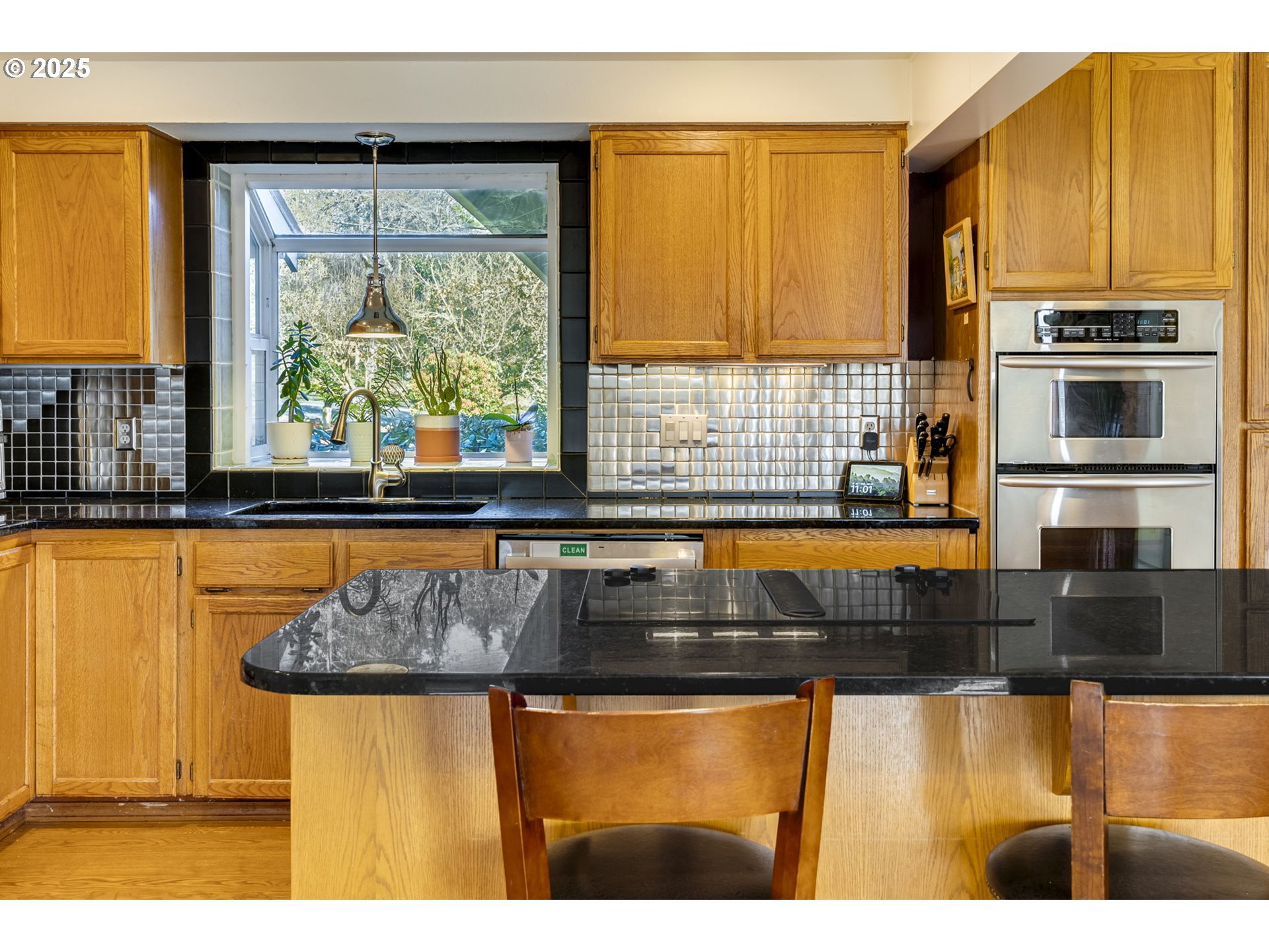 1330 Southwest Stephenson Street Portland, OR 97219 - Photo 5 of 48