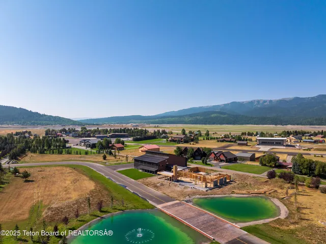 $16,000,000 | 208 Alpine Village Circle, Alpine, WY 83128