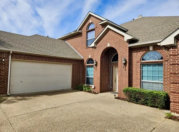 $3,600 | 2905 Pottery Trail, Corinth, TX 76210