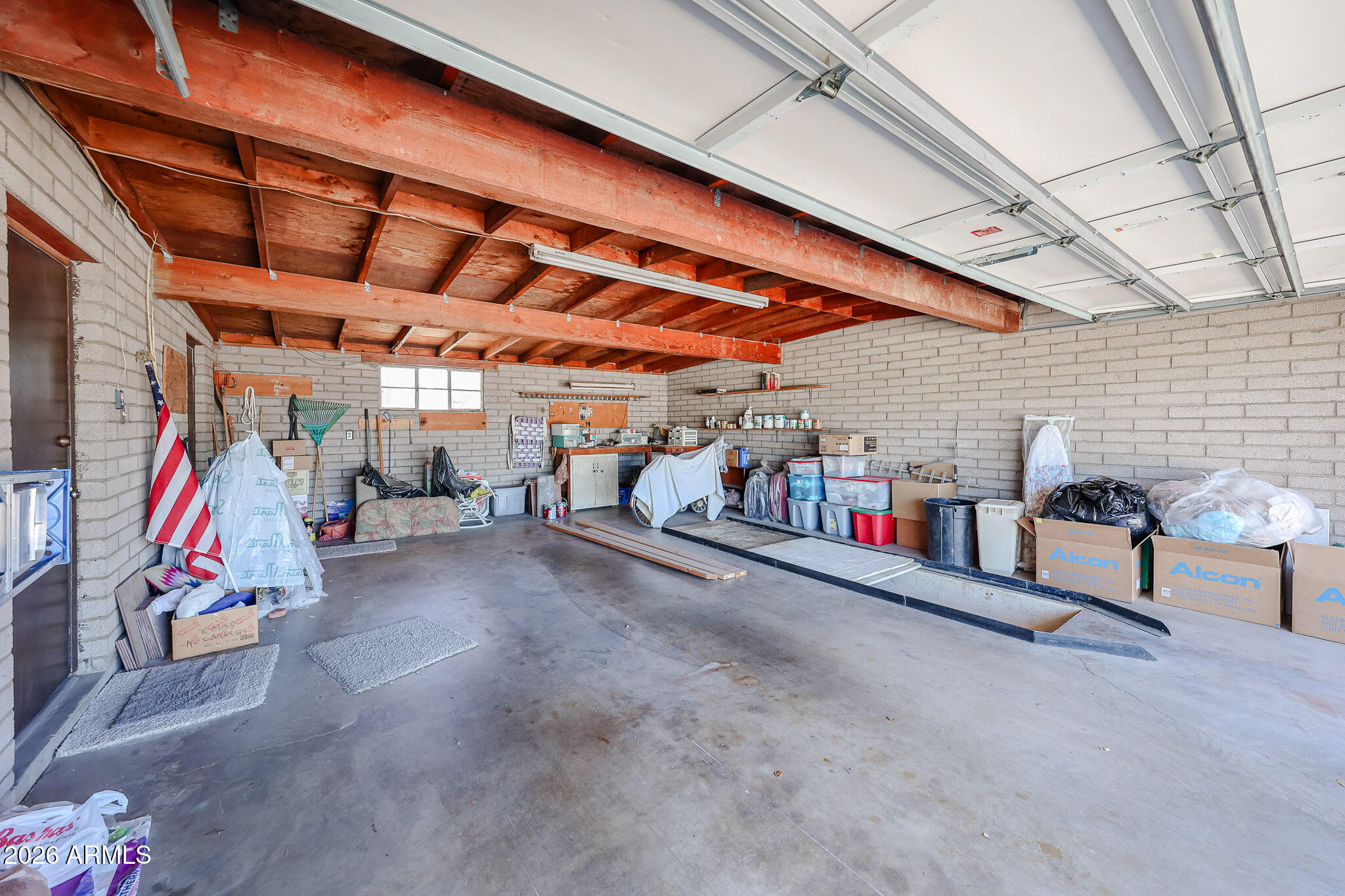 3039 East Charter Oak Road Phoenix, AZ 85032 - Photo 29 of 46 Spacious Garage