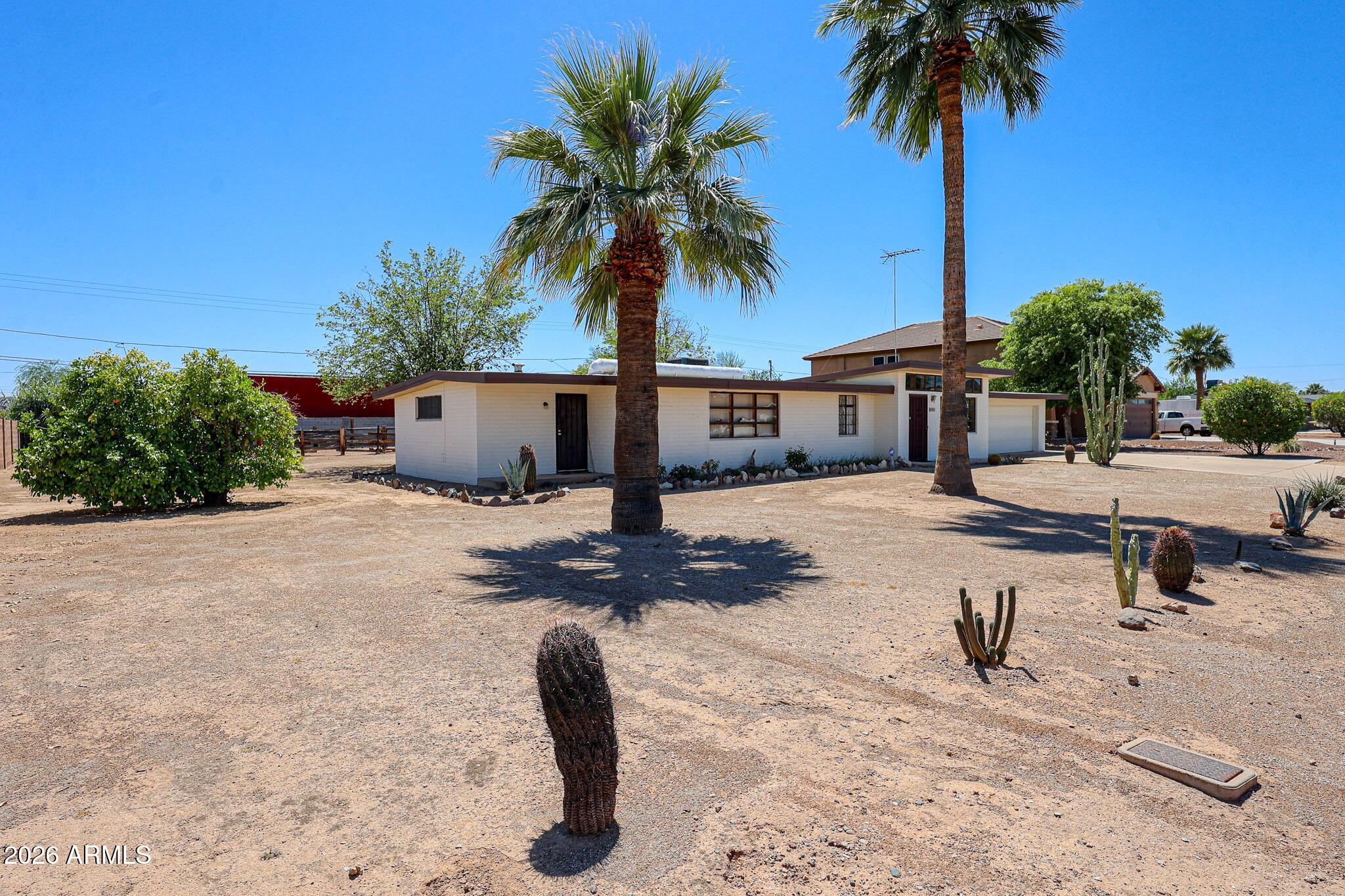 3039 East Charter Oak Road Phoenix, AZ 85032 - Photo 3 of 46 Huge Lot