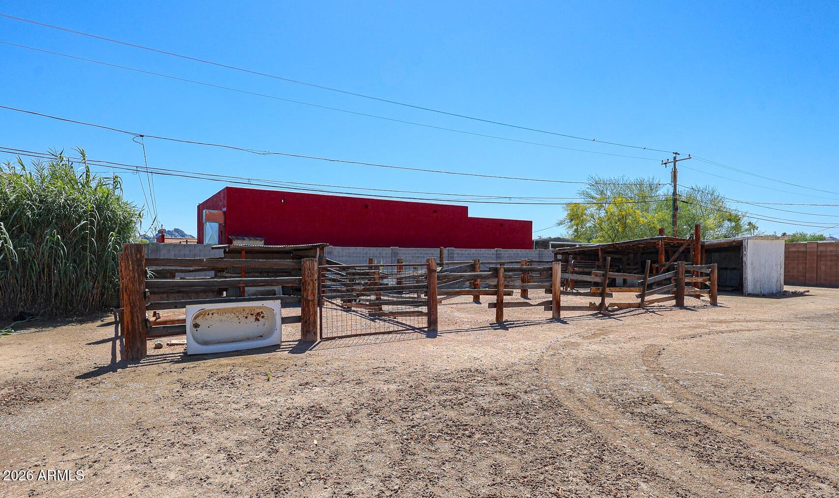 3039 East Charter Oak Road Phoenix, AZ 85032 - Photo 37 of 46 Back Yard Horse Corral