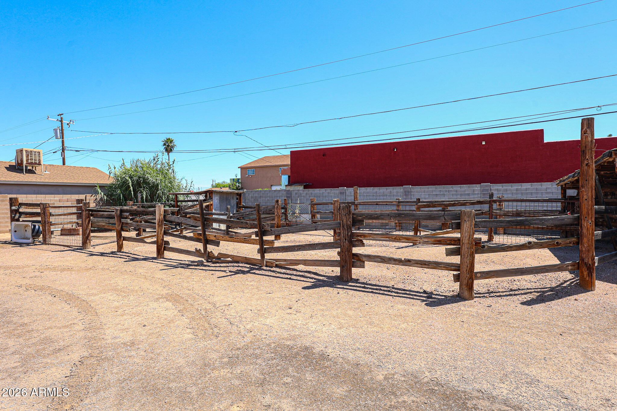 3039 East Charter Oak Road Phoenix, AZ 85032 - Photo 40 of 46 Corral