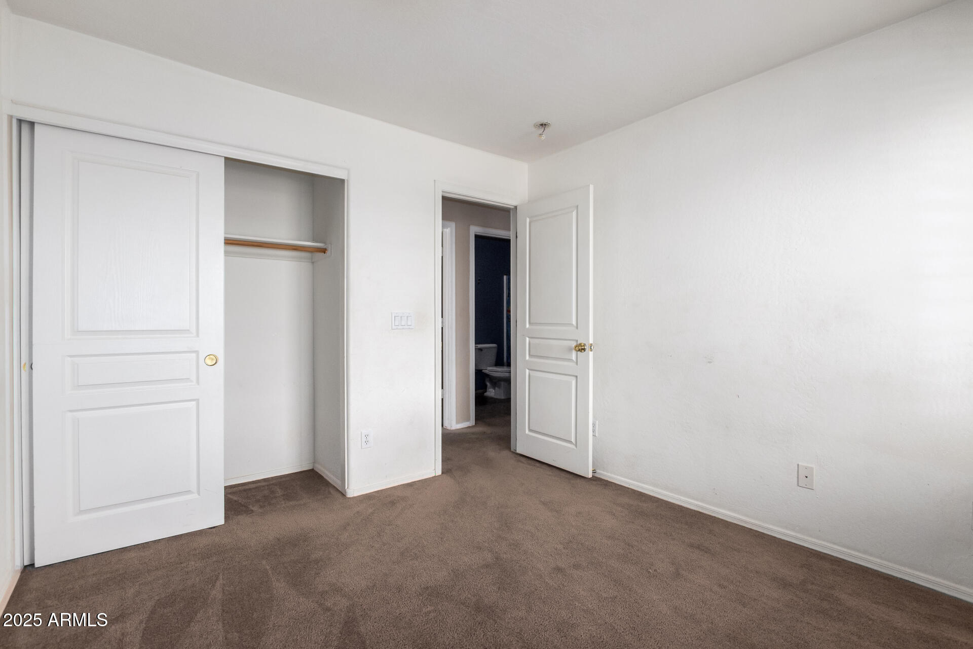 7229 West Crown King Road Phoenix, AZ 85043 - Photo 26 of 38 a view of an empty room