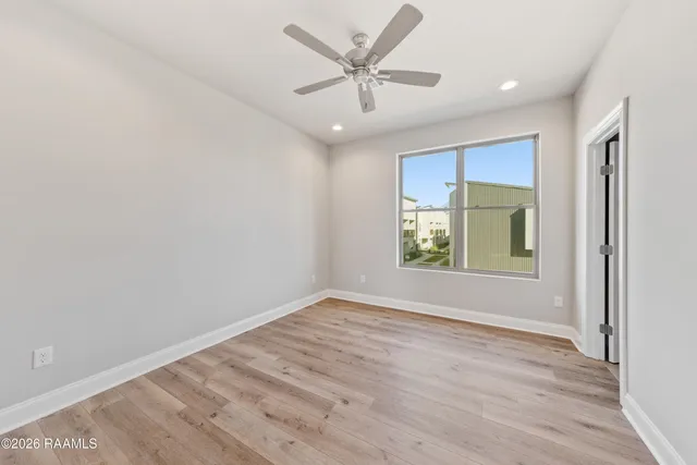 $1,800 | 113 Firethorn Drive, Youngsville, LA 70592