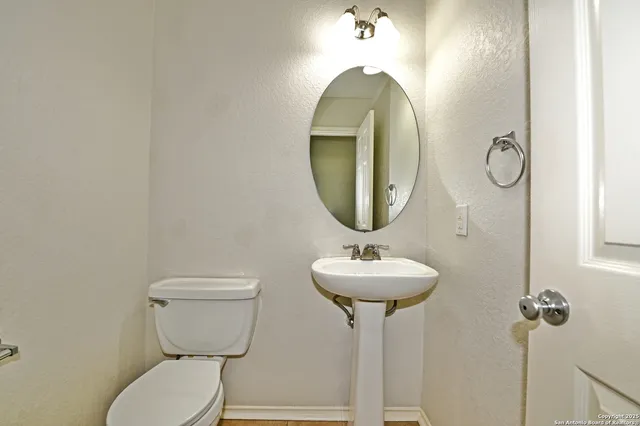 $1,850 | 9910 Shawnee Bluff, Converse, TX 78109