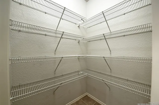 $1,850 | 9910 Shawnee Bluff, Converse, TX 78109