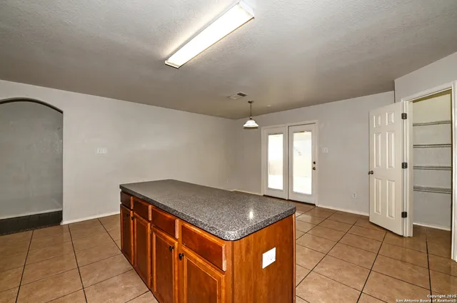 $1,850 | 9910 Shawnee Bluff, Converse, TX 78109