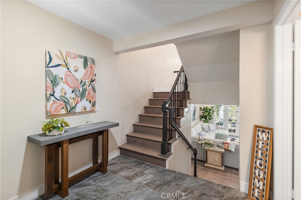 950 South Rim Crest Drive Anaheim, CA 92807 - Photo 8 of 61