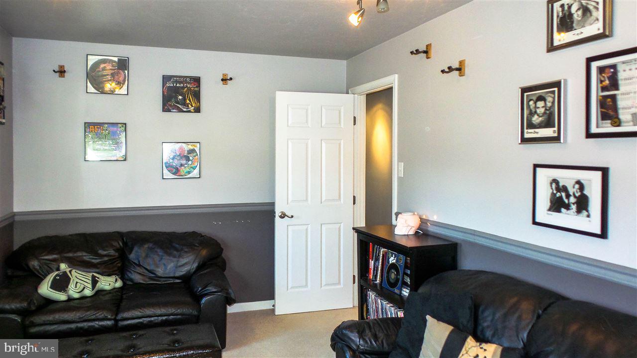 2425 Derry Road York, PA 17408 - Photo 26 of 36