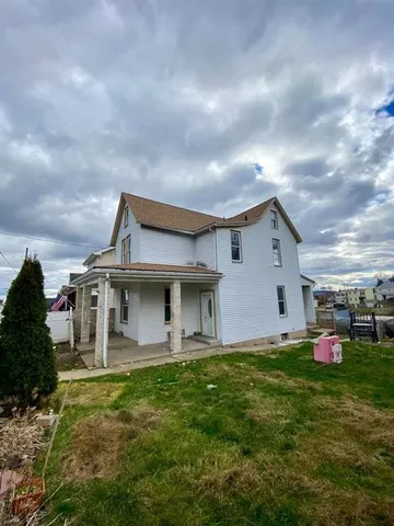 $1,300 | 2510 Cleveland Street, McKeesport, PA 15132