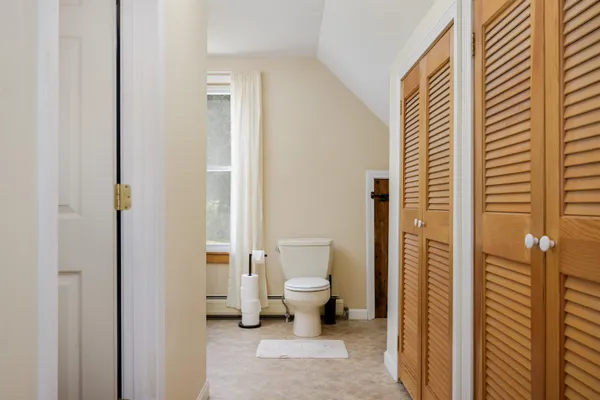 $499,500 | 111 East Gilson Avenue, Hartford, VT 05001