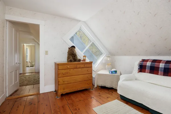 $499,500 | 111 East Gilson Avenue, Hartford, VT 05001