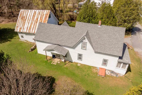$499,500 | 111 East Gilson Avenue, Hartford, VT 05001