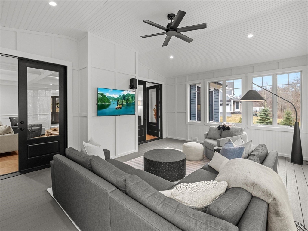 15 Quick Farm Road Westborough, MA 01581 - Photo 23 of 40 a living room with furniture and a large window