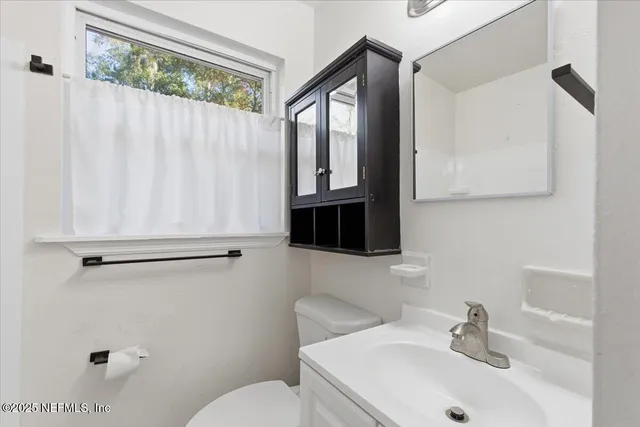 $196,000 | 909 La Marche Drive, Jacksonville, FL 32205