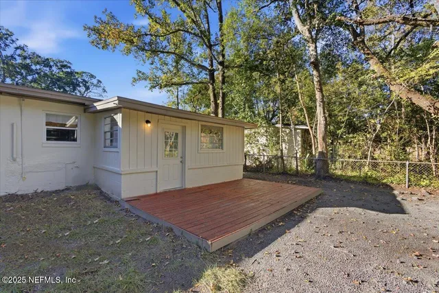 $196,000 | 909 La Marche Drive, Jacksonville, FL 32205