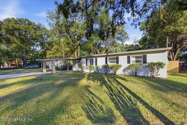 $196,000 | 909 La Marche Drive, Jacksonville, FL 32205