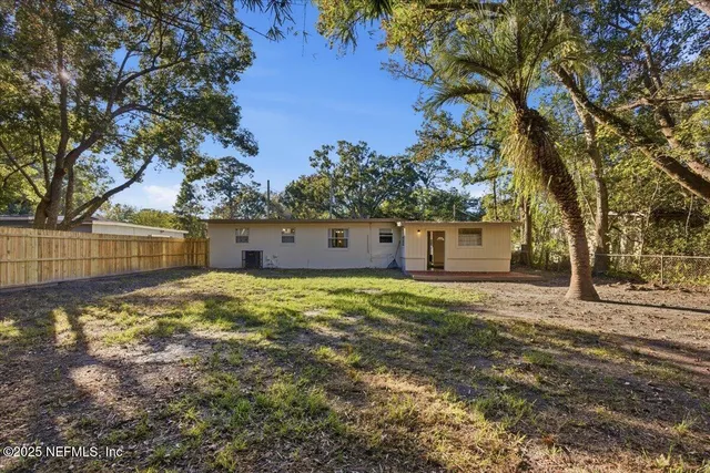 $196,000 | 909 La Marche Drive, Jacksonville, FL 32205
