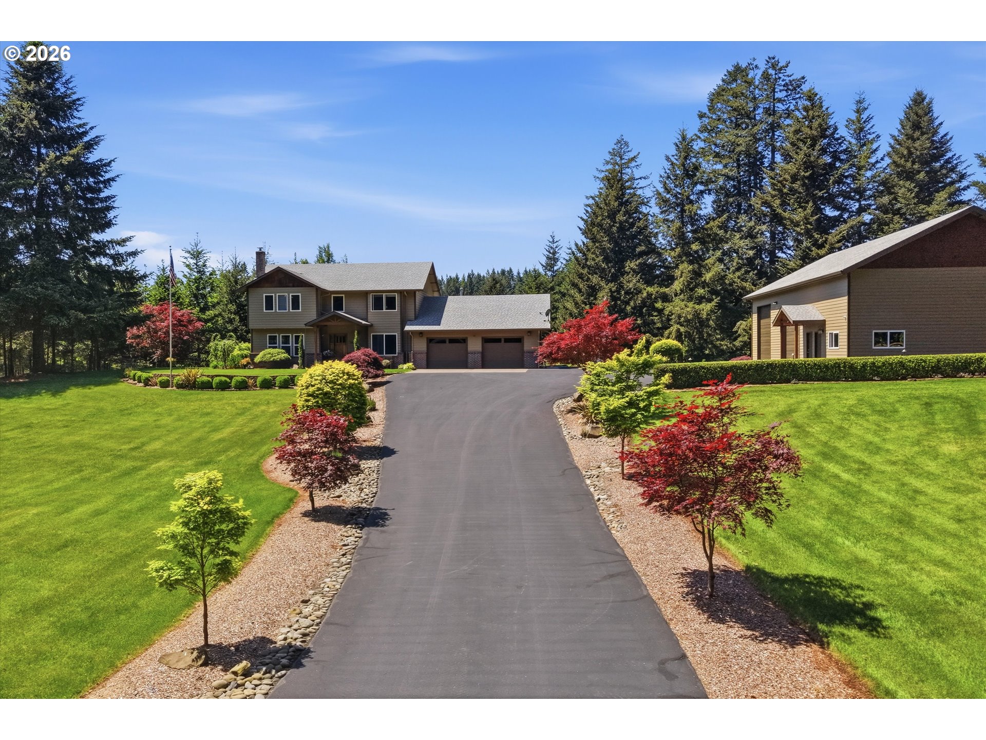 25699 South Springwater Road Estacada, OR 97023 - Photo 3 of 33