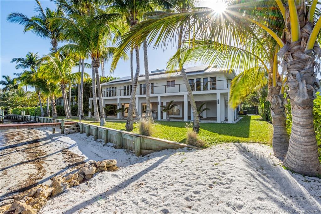 10 South Sewalls Point Road Stuart, FL 34996 - Photo 6 of 79 Gallery Image 6