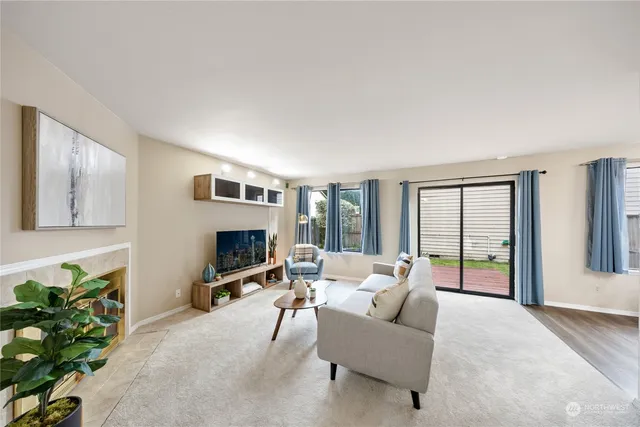 $375,000 | 1302 3rd Street Southeast, Unit 1, Auburn, WA 98002