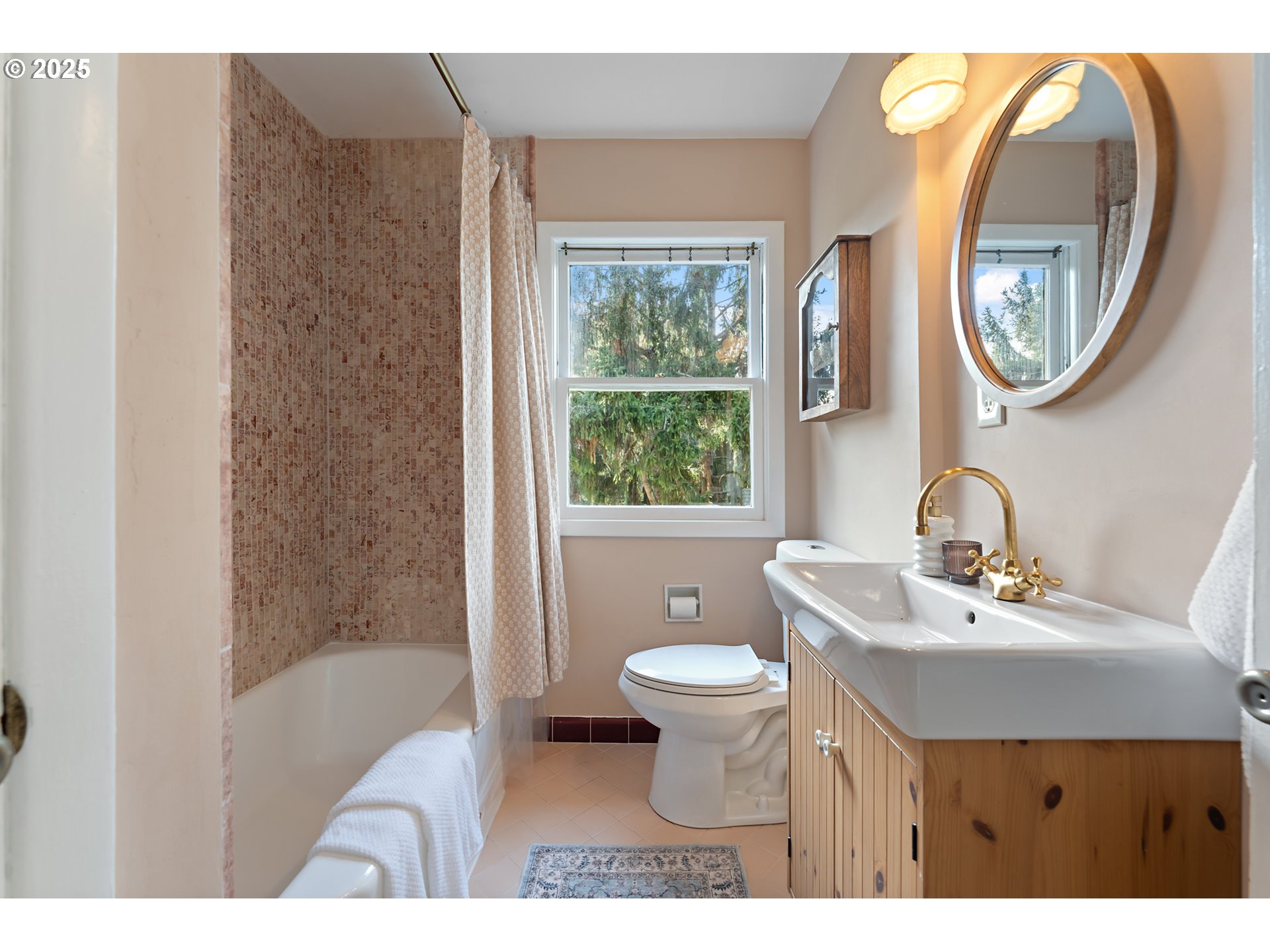 5411 Southwest Idaho Street Portland, OR 97221 - Photo 16 of 34
