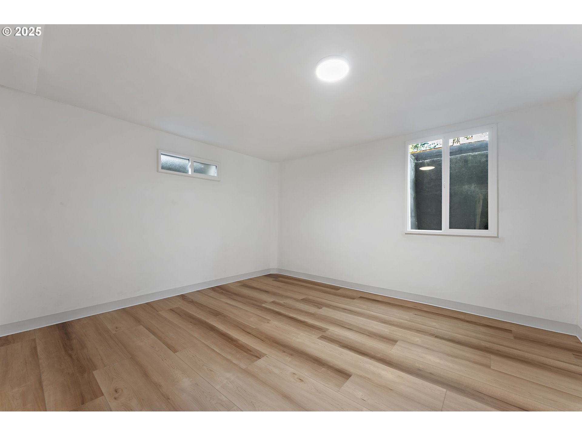 5411 Southwest Idaho Street Portland, OR 97221 - Photo 24 of 34