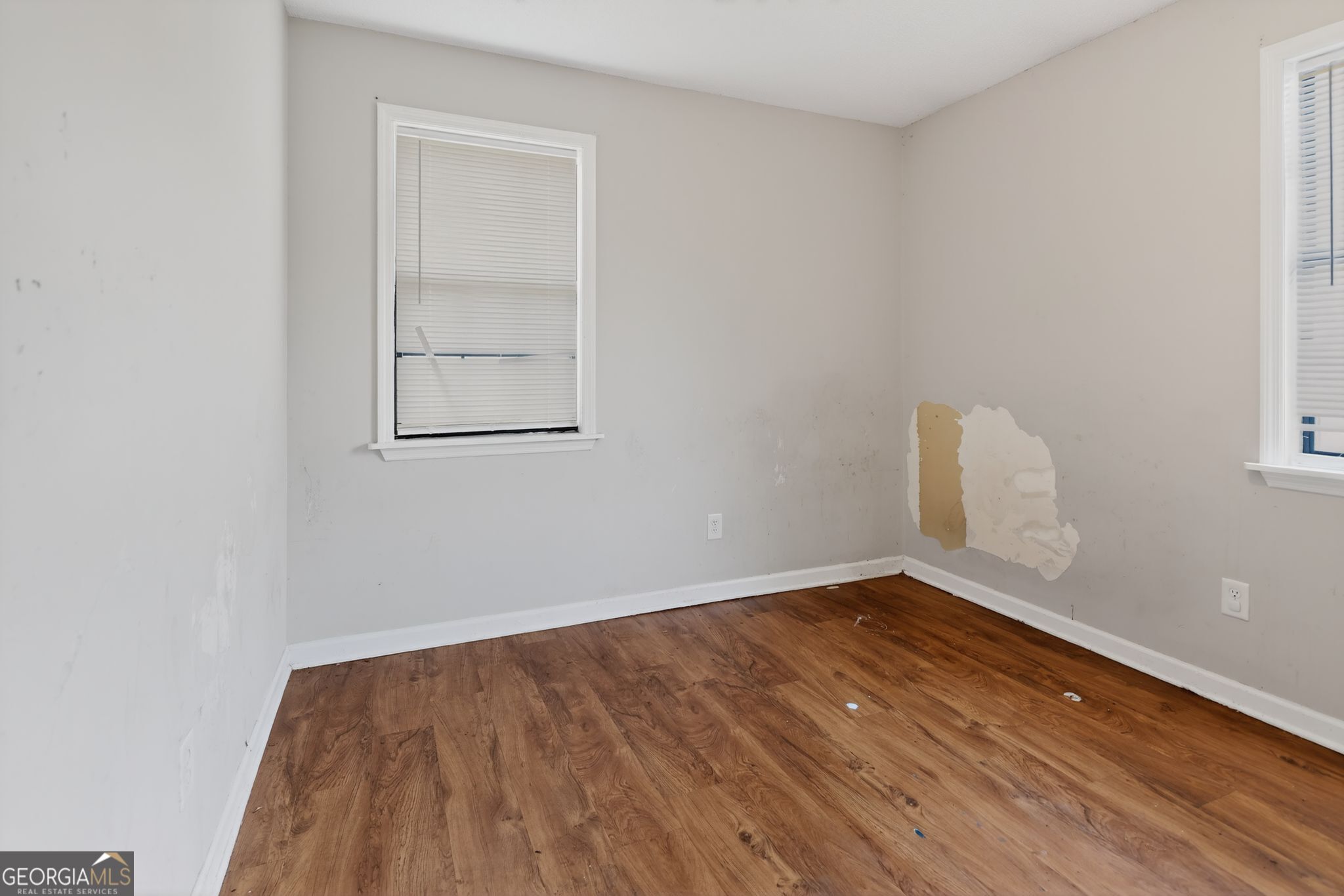 2809 Butler Manor Drive Hephzibah, GA 30815 - Photo 16 of 35 an empty room with a window